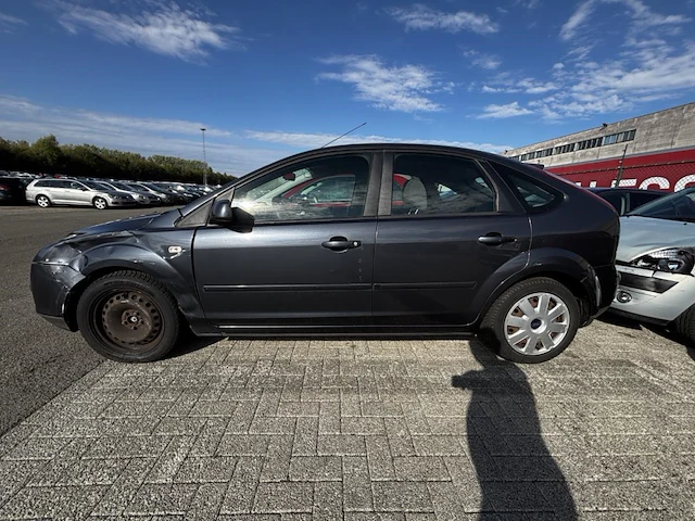 Ford focus,2007 - afbeelding 39 van  42
