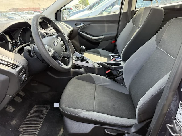 Ford focus,2012 - afbeelding 20 van  22