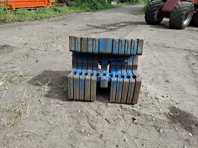 Ford front gewicht (10x) - afbeelding 1 van  4