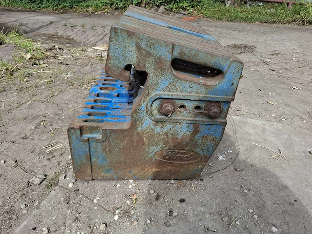 Ford front gewicht (10x) - afbeelding 2 van  4