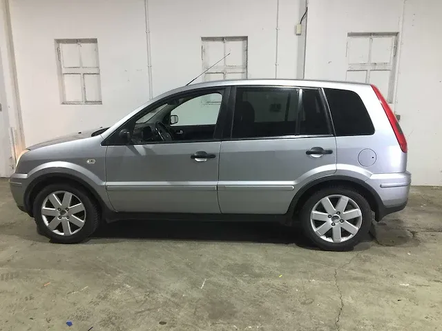 Ford fusion 1.4-16v futura 50-rg-jz - afbeelding 12 van  22