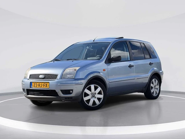 Ford fusion 1.6-16v futura 2005 | 23-rj-fx - afbeelding 1 van  24