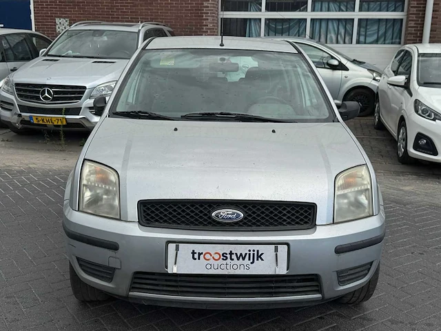 Ford fusion 1.6-16v trend 2003 | zn-267-z i - afbeelding 13 van  21