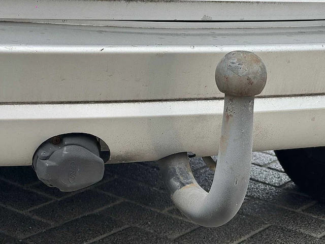 Ford fusion 1.6-16v trend 2003 | zn-267-z i - afbeelding 15 van  21