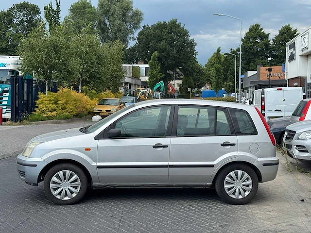 Ford fusion 1.6-16v trend 2003 | zn-267-z i - afbeelding 19 van  21