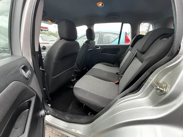 Ford fusion, 2004 - afbeelding 9 van  31