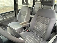 Ford galaxy 2.3-16v ghia -7 persoons - afbeelding 10 van  12