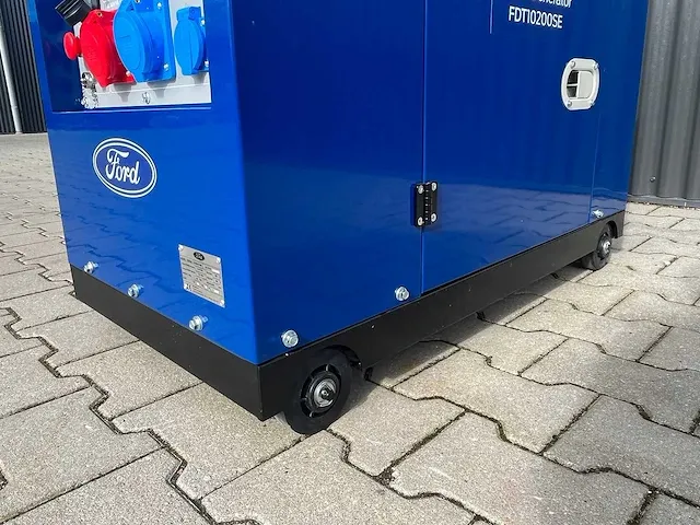 Ford generator / aggregaat 230/380v diesel - afbeelding 3 van  21