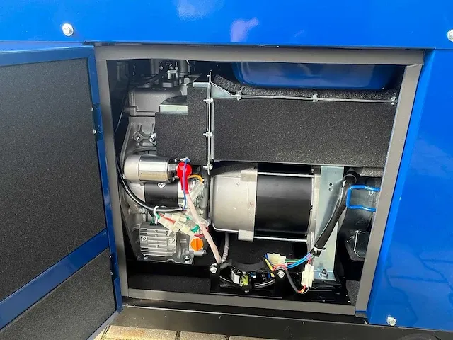 Ford generator / aggregaat 230/380v diesel - afbeelding 10 van  21