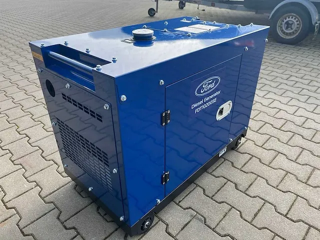 Ford generator / aggregaat 230/380v diesel - afbeelding 19 van  21
