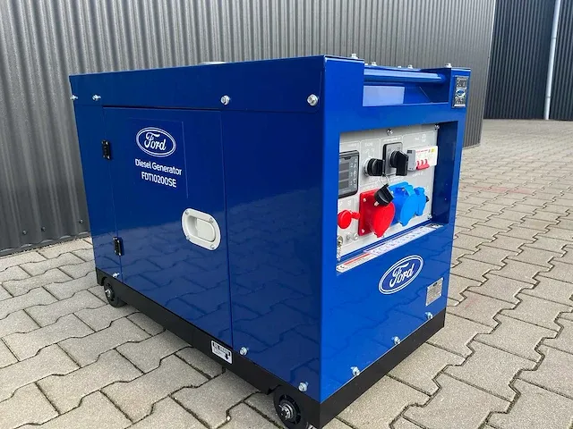 Ford generator / aggregaat 230/380v diesel - afbeelding 21 van  21