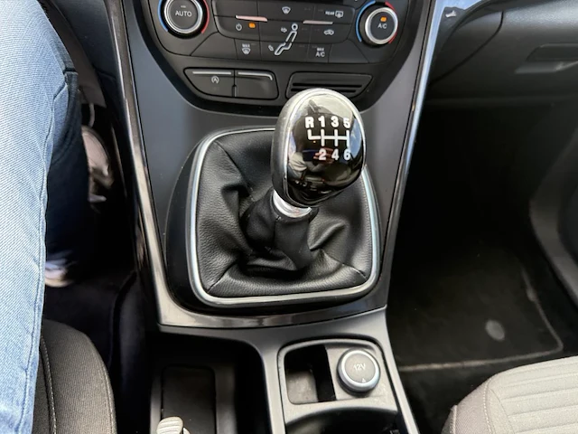 Ford grand c-max 1.0 ecoboost titanium start-stop 125,2016 - afbeelding 3 van  31