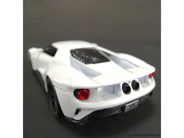 Ford gt (2017) wit - afbeelding 3 van  5