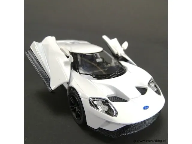 Ford gt (2017) wit - afbeelding 4 van  5