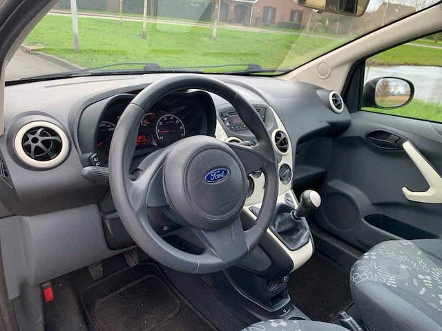 Ford ka 1.2 cool sound, 87-lvd-9 - afbeelding 24 van  34
