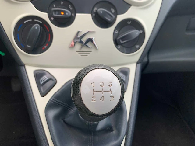 Ford ka 1.2 cool sound, 87-lvd-9 - afbeelding 26 van  34