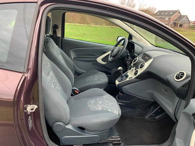 Ford ka 1.2 cool sound, 87-lvd-9 - afbeelding 28 van  34