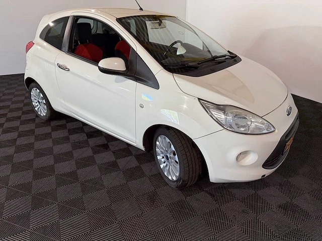 Ford ka 1.2 titanium, 90-ppk-6 - afbeelding 12 van  15