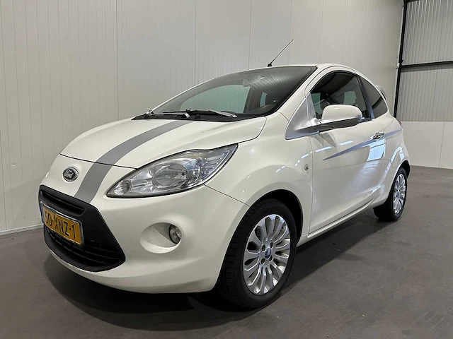 Ford ka 1.2 titanium x s/s 50-xnz-1 - afbeelding 1 van  17
