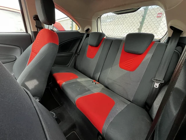 Ford ka 1.2i titanium start/stop 69,2014 - afbeelding 9 van  23