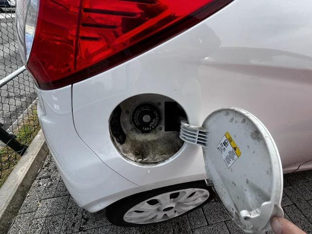 Ford ka 1.2i titanium start/stop 69,2014 - afbeelding 11 van  23