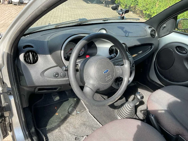 Ford ka 83-tf-hk - afbeelding 4 van  26