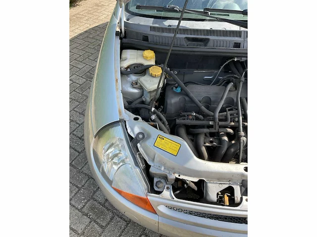 Ford ka 83-tf-hk - afbeelding 16 van  26