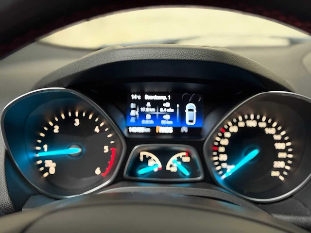 Ford kuga 1.5 tdci st-line 120pk 2018, sj-597-n - afbeelding 11 van  58