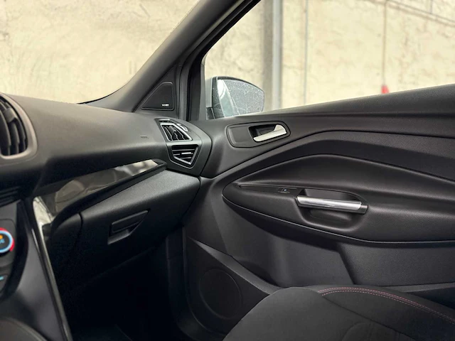 Ford kuga 1.5 tdci st-line 120pk 2018, sj-597-n - afbeelding 21 van  58