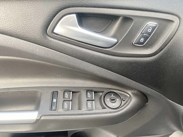 Ford kuga 1.5 titanium 2016 | hx-370-b - afbeelding 6 van  33