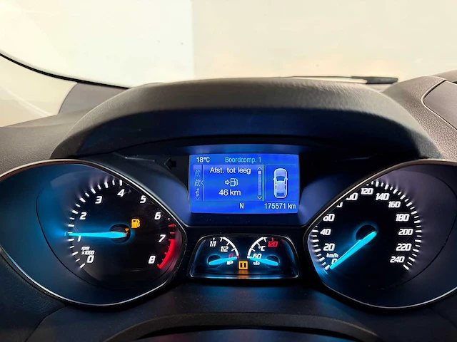 Ford kuga 1.5 titanium, k-396-pb - afbeelding 12 van  13