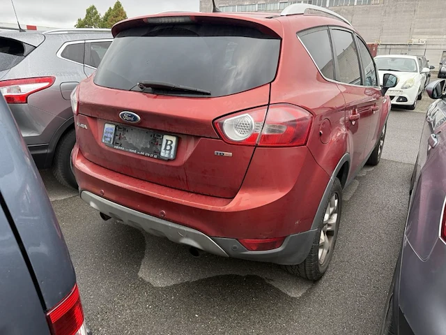 Ford kuga 2.0 tdci 2wd titanium dpf,2010 - afbeelding 32 van  37