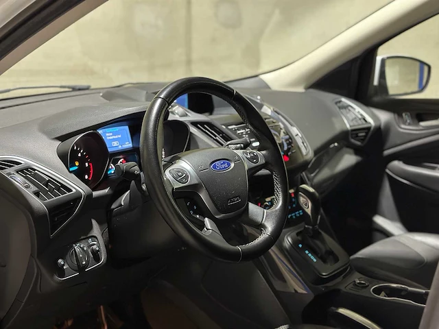 Ford kuga 2.0 tdci titanium plus 4wd 163pk 2014, n-888-xx - afbeelding 17 van  43