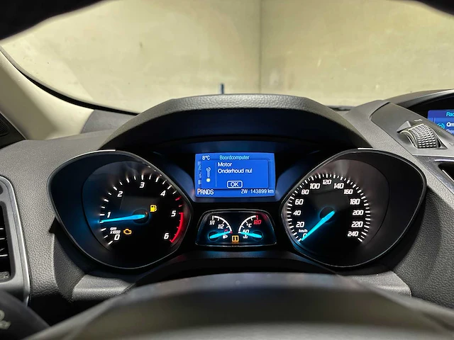Ford kuga 2.0 tdci titanium plus 4wd 163pk 2014, n-888-xx - afbeelding 25 van  43