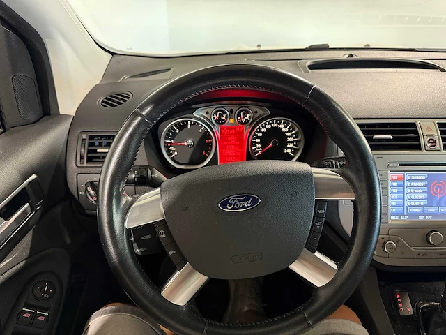 Ford kuga 2.0 tdci titanium s,5-kpf-54 - afbeelding 2 van  15