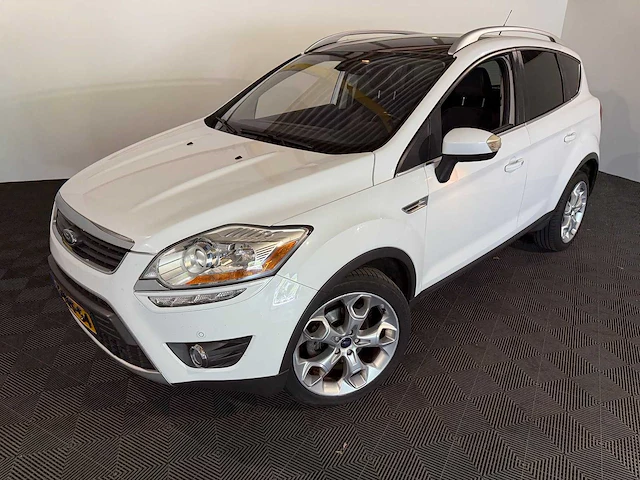 Ford kuga 2.0 tdci titanium s,5-kpf-54 - afbeelding 1 van  15