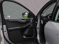 Ford kuga 2.5 phev titanium | l-858-tb - afbeelding 9 van  39