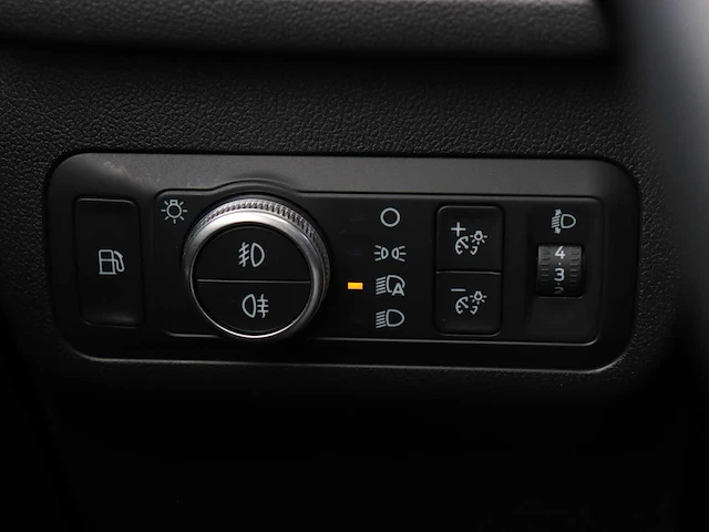 Ford kuga 2.5 phev titanium | l-858-tb - afbeelding 16 van  39