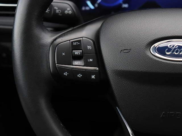 Ford kuga 2.5 phev titanium | l-858-tb - afbeelding 28 van  39