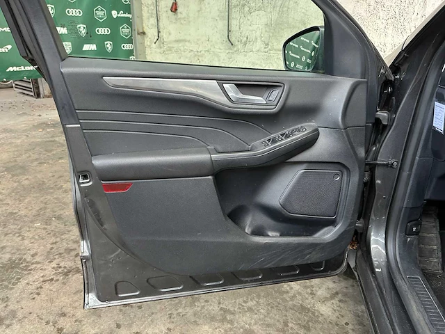 Ford kuga 2.5 phev titanium x 152pk 2021, l-235-dz - afbeelding 25 van  48