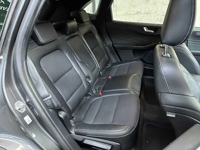 Ford kuga 2.5 phev titanium x 152pk 2021, l-235-dz - afbeelding 39 van  48