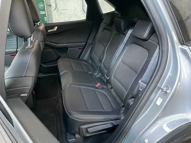 Ford kuga 2.5 phev titanium x 152pk 2022 (origineel-nl+1e eigenaar), p-060-rd - afbeelding 37 van  47