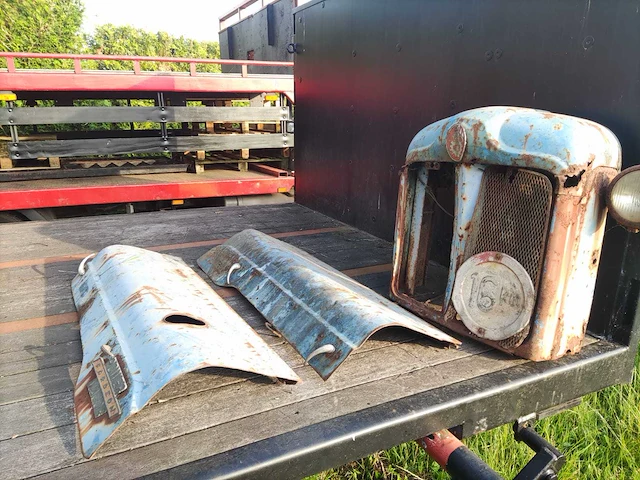 Ford majoor oldtimer tractor - afbeelding 19 van  26