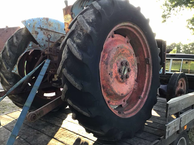 Ford majoor oldtimer tractor - afbeelding 22 van  26