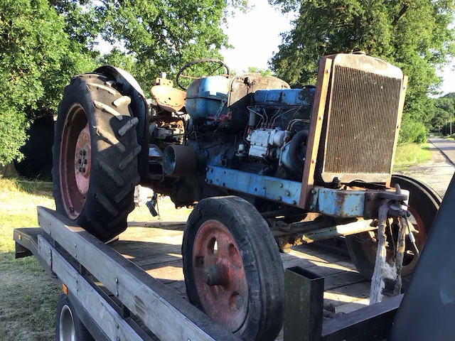 Ford majoor oldtimer tractor - afbeelding 24 van  26