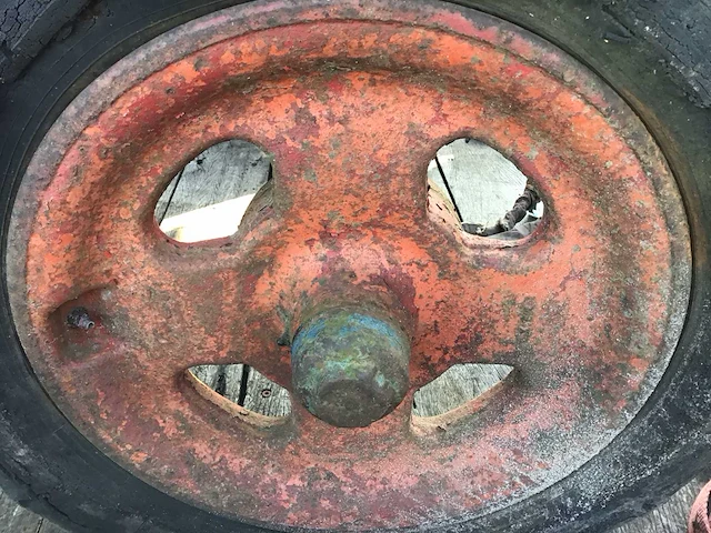 Ford majoor oldtimer tractor - afbeelding 25 van  26