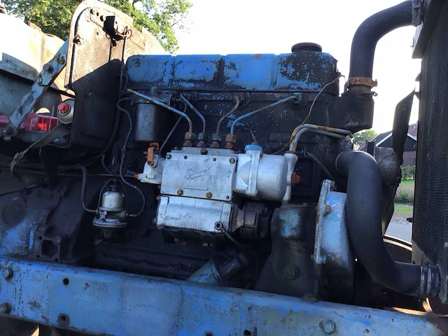Ford majoor oldtimer tractor - afbeelding 26 van  26