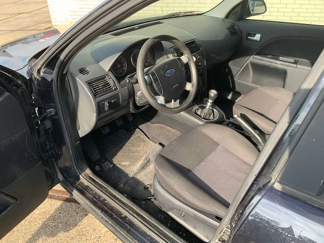 Ford mondeo - 2003 - wagon personenauto - afbeelding 14 van  30