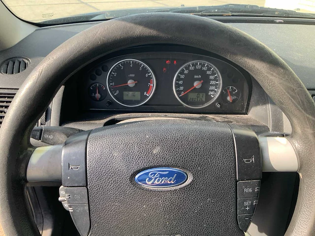Ford mondeo - 2003 - wagon personenauto - afbeelding 15 van  30