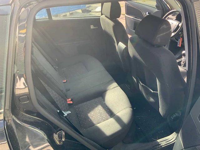 Ford mondeo - 2003 - wagon personenauto - afbeelding 19 van  30